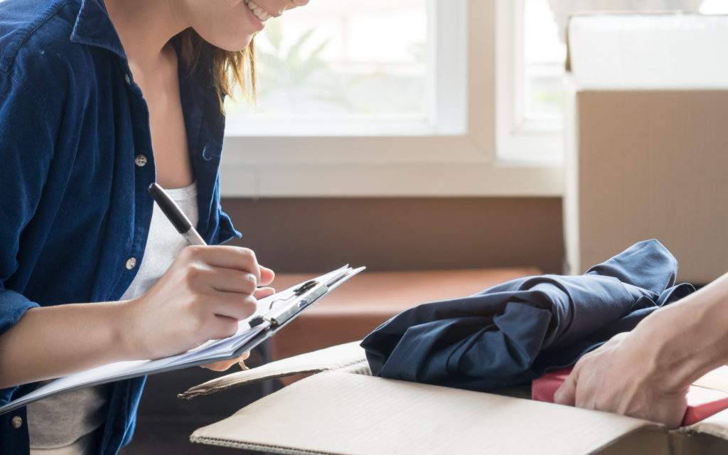 نصائح مهمة لتعبئة كراتين نقل العفش